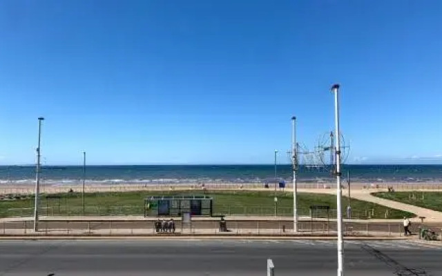 The New Oceans Hotel