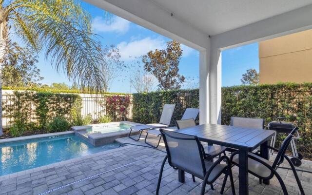 451-Luxury Villa wMovie Theater and Arcade