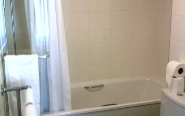 Queensgate Hotel