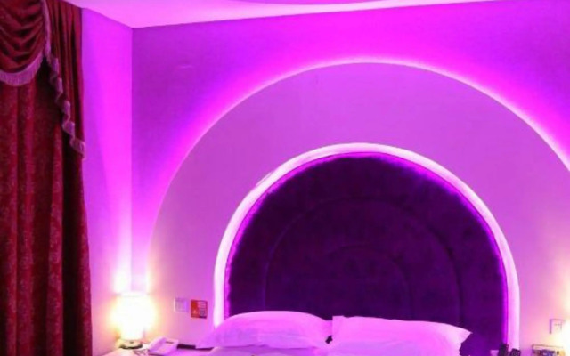 SET Chain Hotel (Jingmen Jingchu University of Technology Zhuyuan)