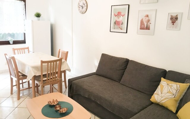 Spacious Holiday Home in Dalmatia With Beach Nearby