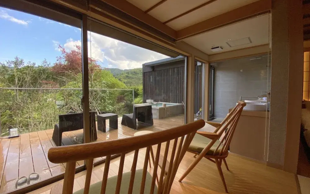 Yugawara Onsen Ashikari Ryokan