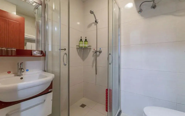 acorn hotel(Ningbo Hangzhou Bay New District Store)