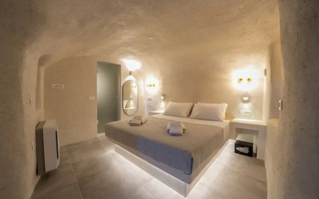 Alaya Suites