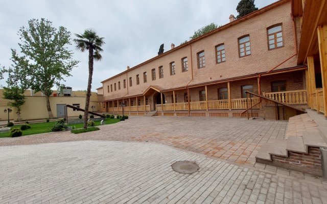 Отель Karvansaray Sah Abbas