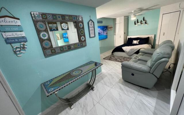 Flamingo Studio - 5 min to Beach