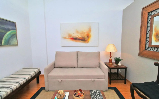 Confortavel apartamento para 6 pessoas em Copacabana