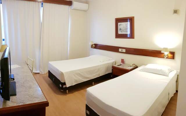 Lizon Curitiba Hotel
