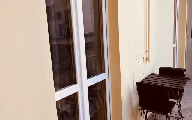 Casa Friends Lingotto Ospedali Metro Spezia