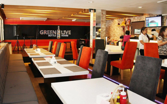 Arya Inn Pattaya Beach Hotel