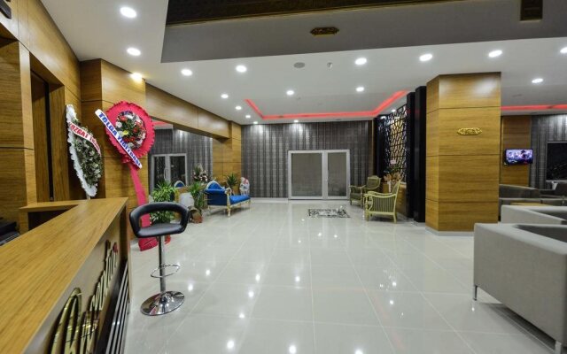 Grand Surmely Business Hotel