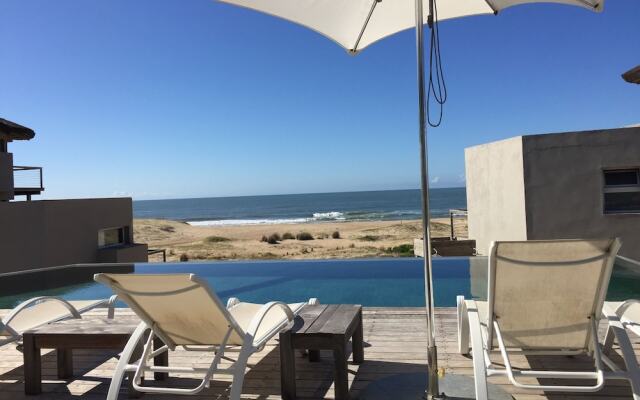 MarAdentro Aparts & Suites