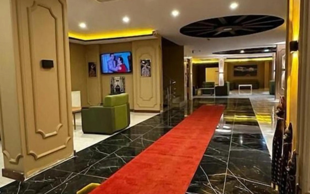 Grand Aga Hotel