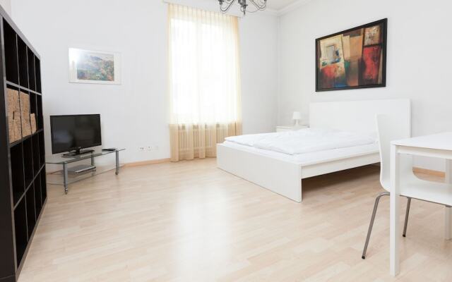 Apartments Swiss Star University