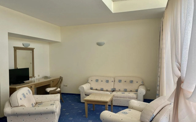  Duni Marina Royal Palace Hotel - Все включено