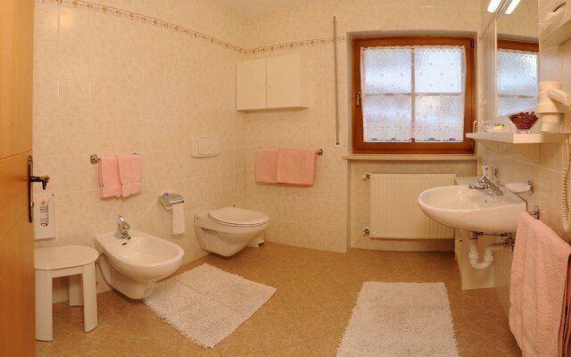 Apartment 4 Holiday - Miara