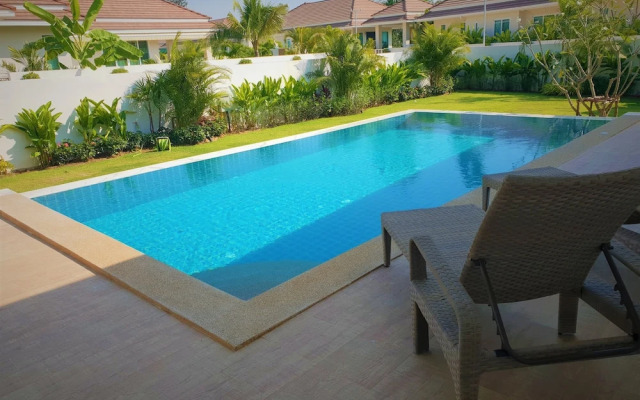 Villa de Veluwe at Hua Hin