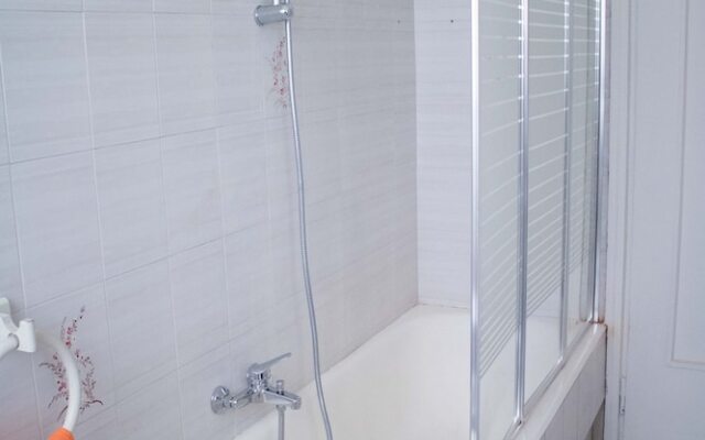 Kamchu Apartments Single Room Viale Libia 11