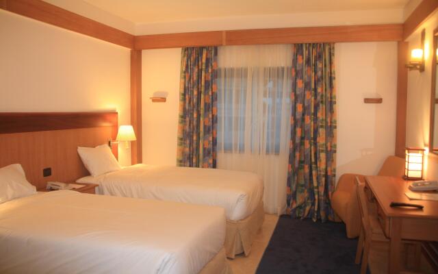 Holiday Inn Accra Airport