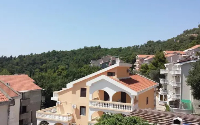 Apartments Vukotić