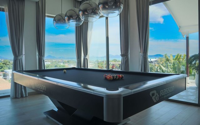 Legend most Luxurious 6Bedroom Seaview