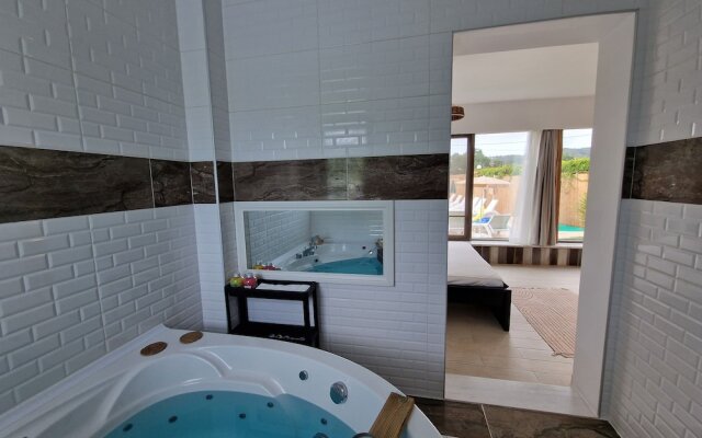 Bodega Otel
