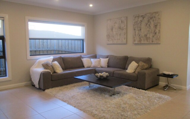 Edmondson Villa Sydney