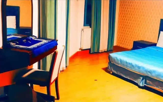 Seleen Hotel Suites
