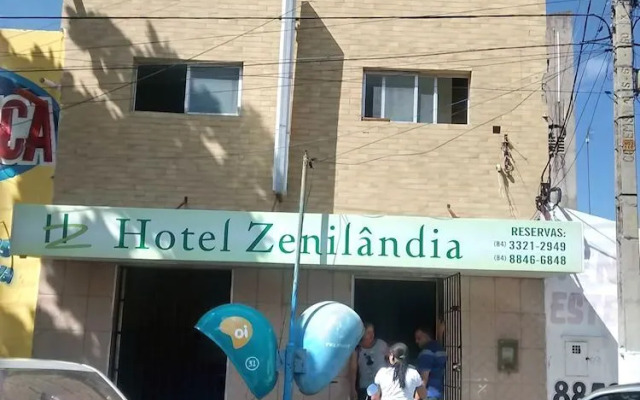 Hotel Zenilandia