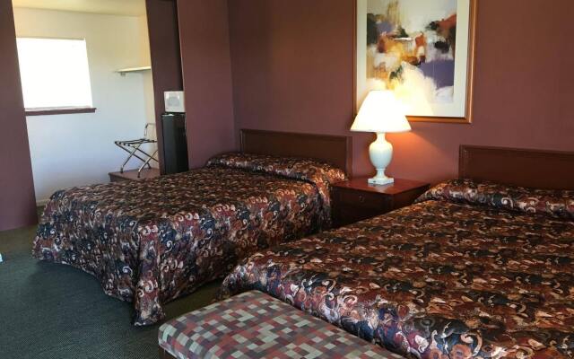 Lakeshore Inn Water Front