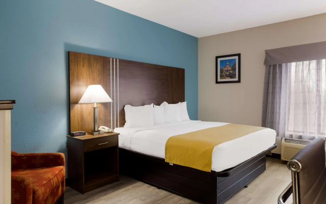 Best Western Crossroads Inn