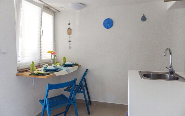 Stunning Apartment in Slano With Wifi
