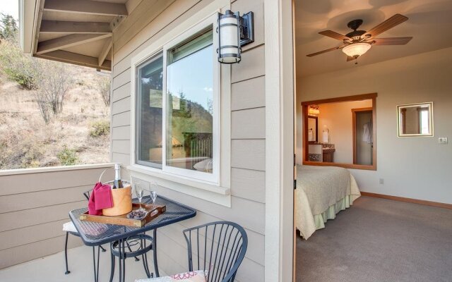 Cascade Valley Inn