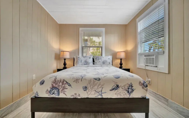 Stones Throw Beachfront Luxury Suites