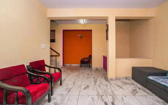Uv Comforts By OYO Rooms
