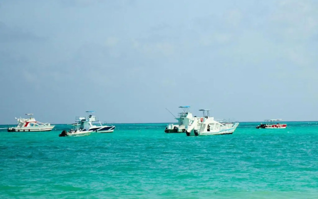 Flor Del Mar Condo