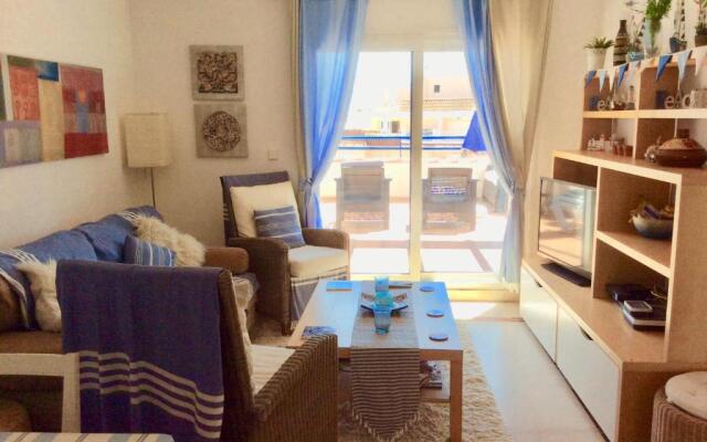 Stunning Penthouse in San Luis de Sabinillas