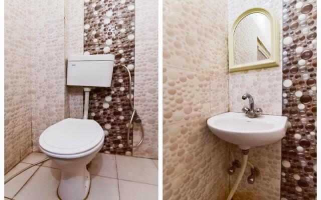 SPOT ON 72986 Hotel Aman K Palace