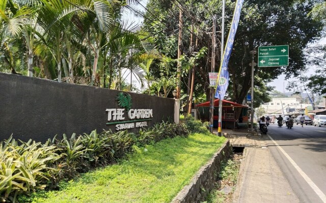The Garden Family Guest House powered by Cocotel.