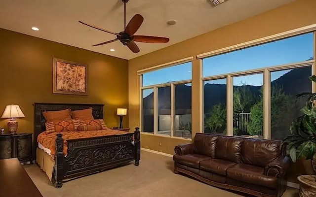 South by Southwest - Signature Vacation Rentals