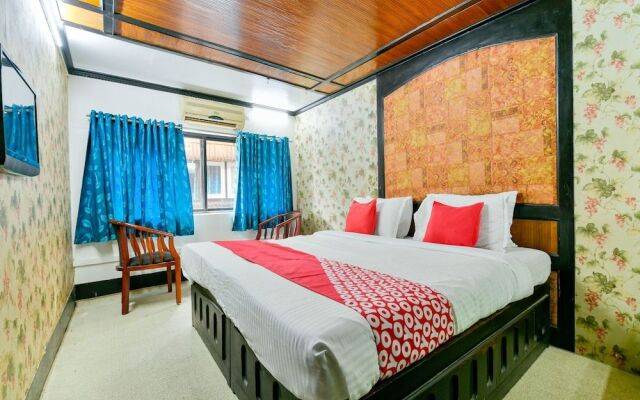 OYO 16838 Big B Houseboat 10 BHK