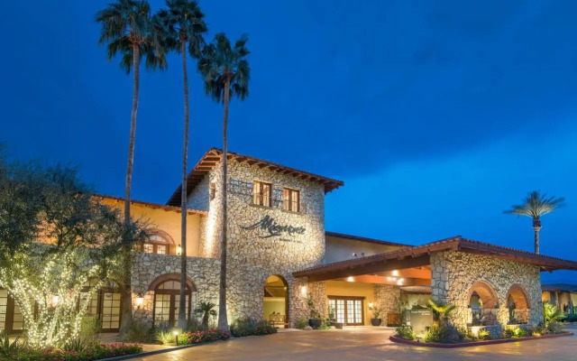 Tommy Bahama Miramonte Resort & Spa
