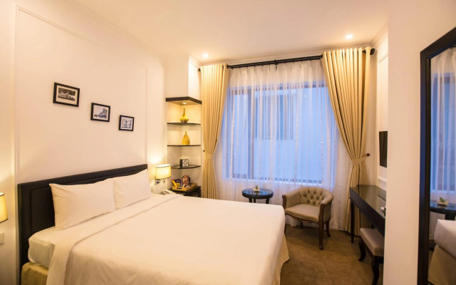 Dinh Elegant Hanoi Hotel – Guest Rooms – Hanoi