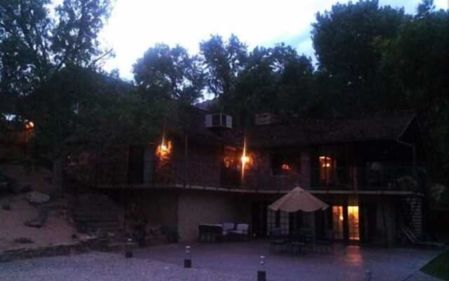 Canyon Vista Lodge