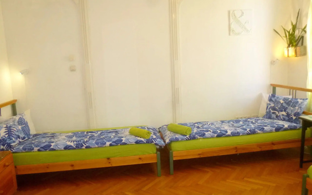 Gaia Astoria