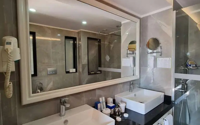 Saphir Hotel & Villas