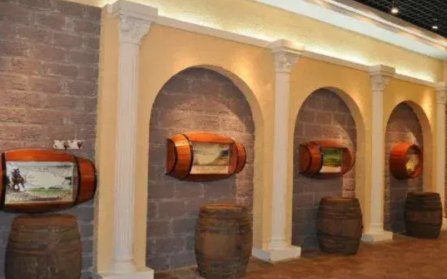 Theme Hotel Turpan Camel Bell Winery