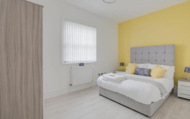 Luxury City Centre Apartment With Fantastic City Views