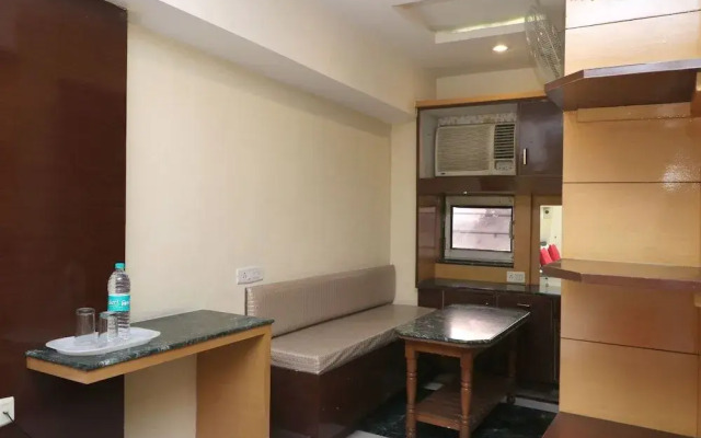 Collection O 3504 Vivek International Hotel