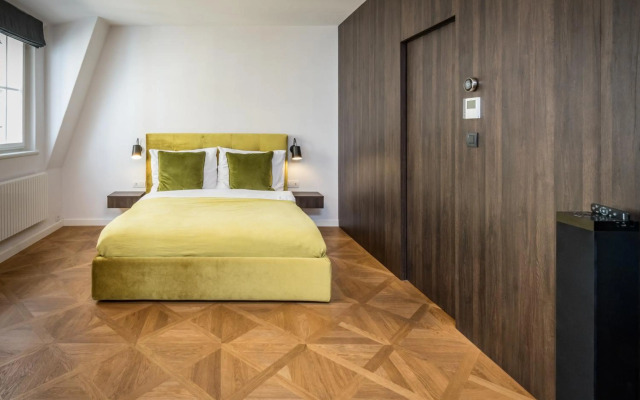 Exclusive Old Town residence near Charles Bridge